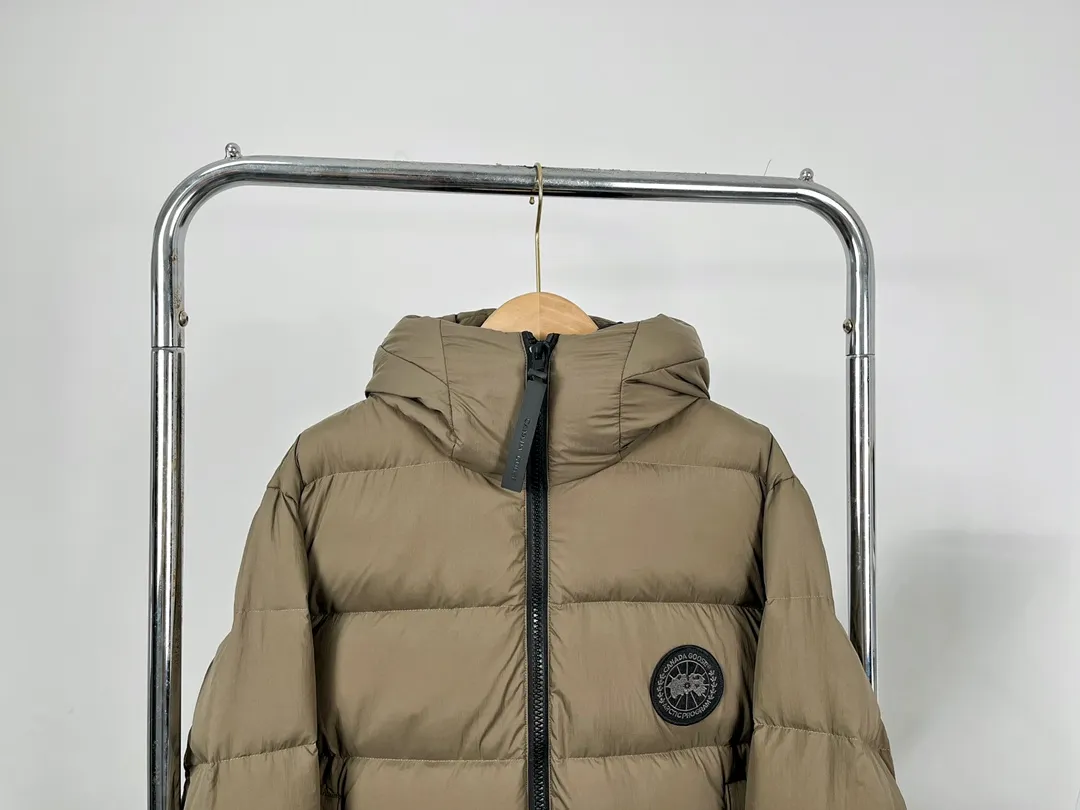 P940 Canada Goose Ouyang Nana second generation hooded down jacket Size: S-XXL